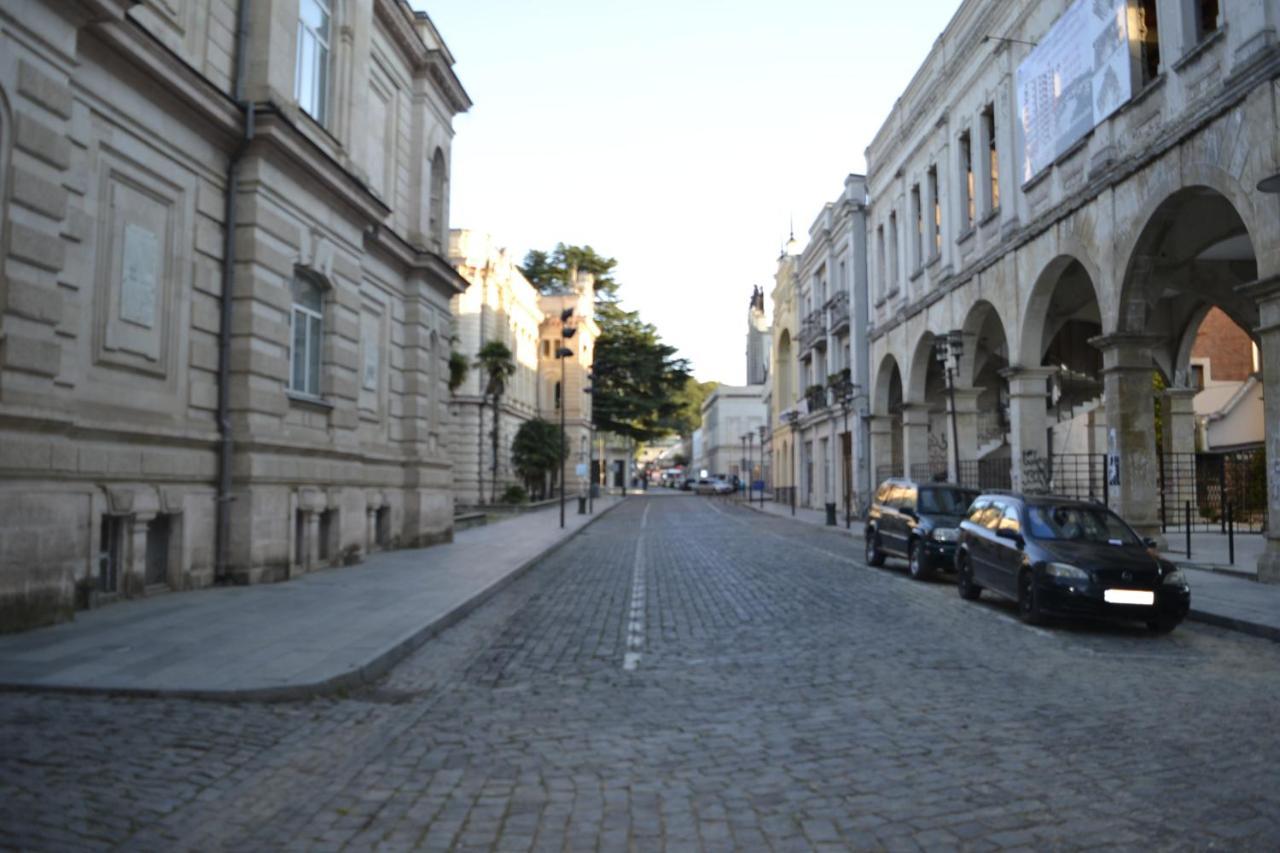 Отель Мкудро Кутаиси Экстерьер фото